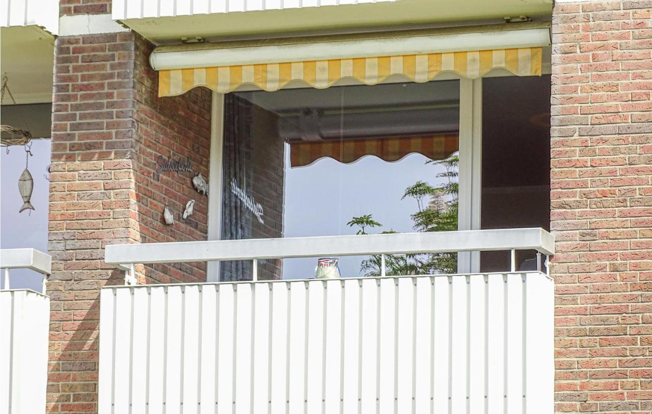 Lovely Apartment In Buesum With Kitchen ภายนอก รูปภาพ